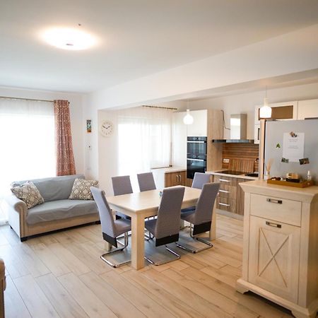 Hunyadi Luxury Dna Stanca 1 Lejlighed Sibiu Eksteriør billede